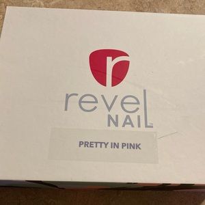 REVEL NAIL PRETTY IN PINK NAIL DIP POWDER KIT